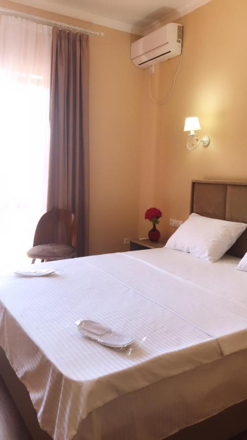 Hotel In Sukhum Szuhumi Kültér fotó