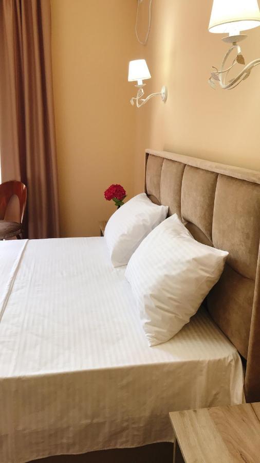 Hotel In Sukhum Szuhumi Kültér fotó