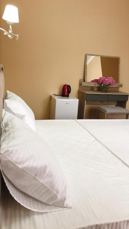 Hotel In Sukhum Szuhumi Kültér fotó