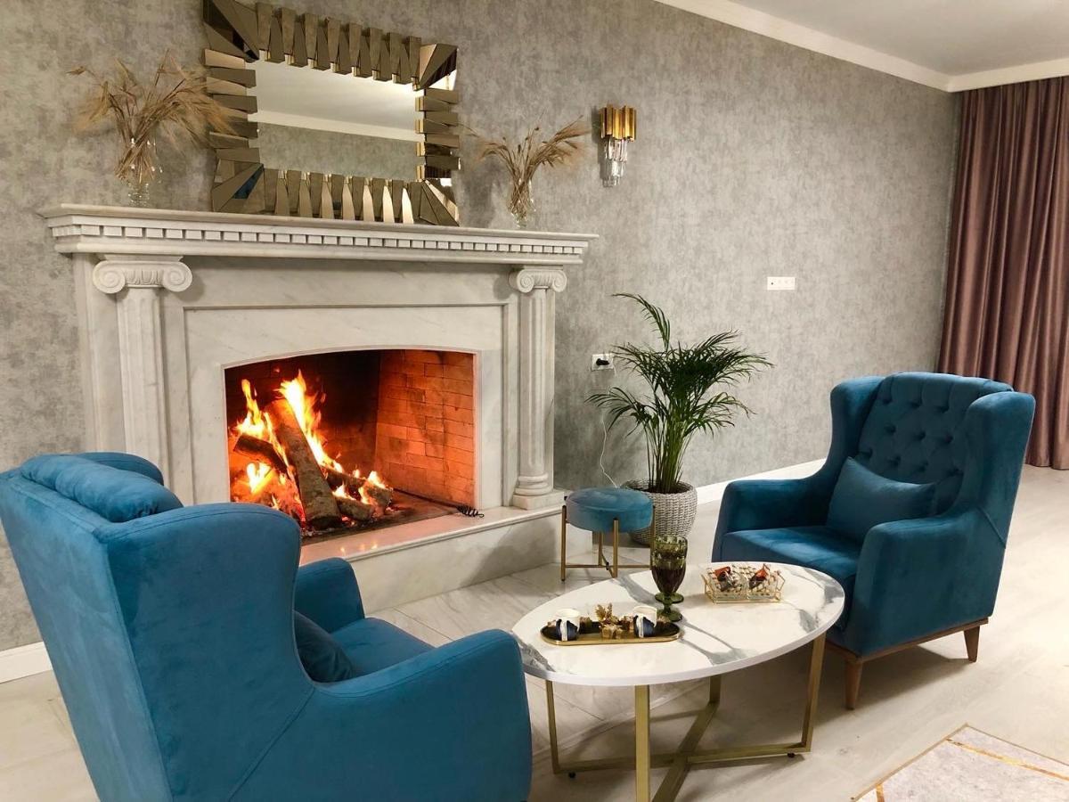 Hotel In Sukhum Szuhumi Kültér fotó