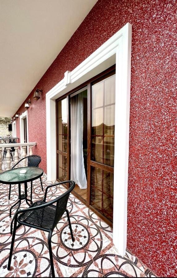 Hotel In Sukhum Szuhumi Kültér fotó